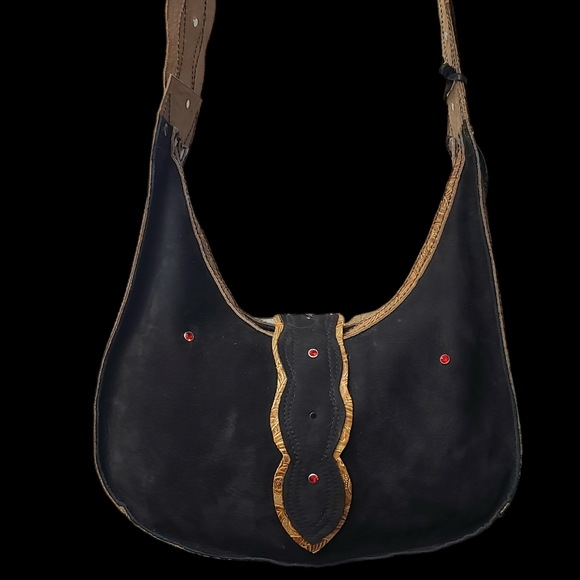 WhiteBuffaloCreations Leather Shoulder Sling Handcrafted One of A Kind - Picture 7 of 8